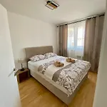 Urban Panorama Apartmán *