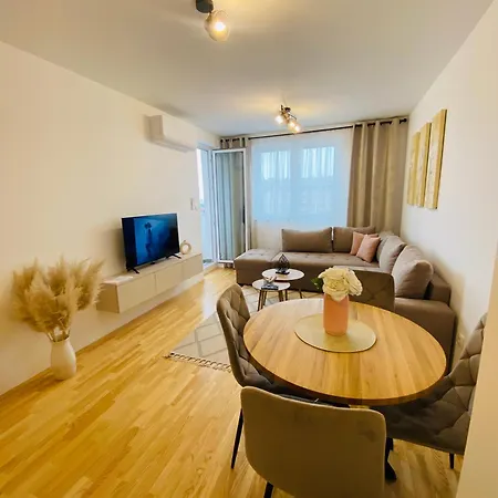 Apartamento Urban Panorama Vranjes