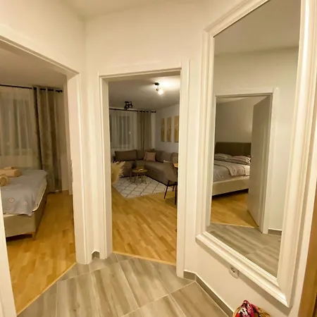Urban Panorama Apartment Vranjes