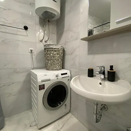 Urban Panorama * Vranjes