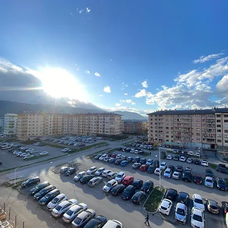Urban Panorama Apartment *